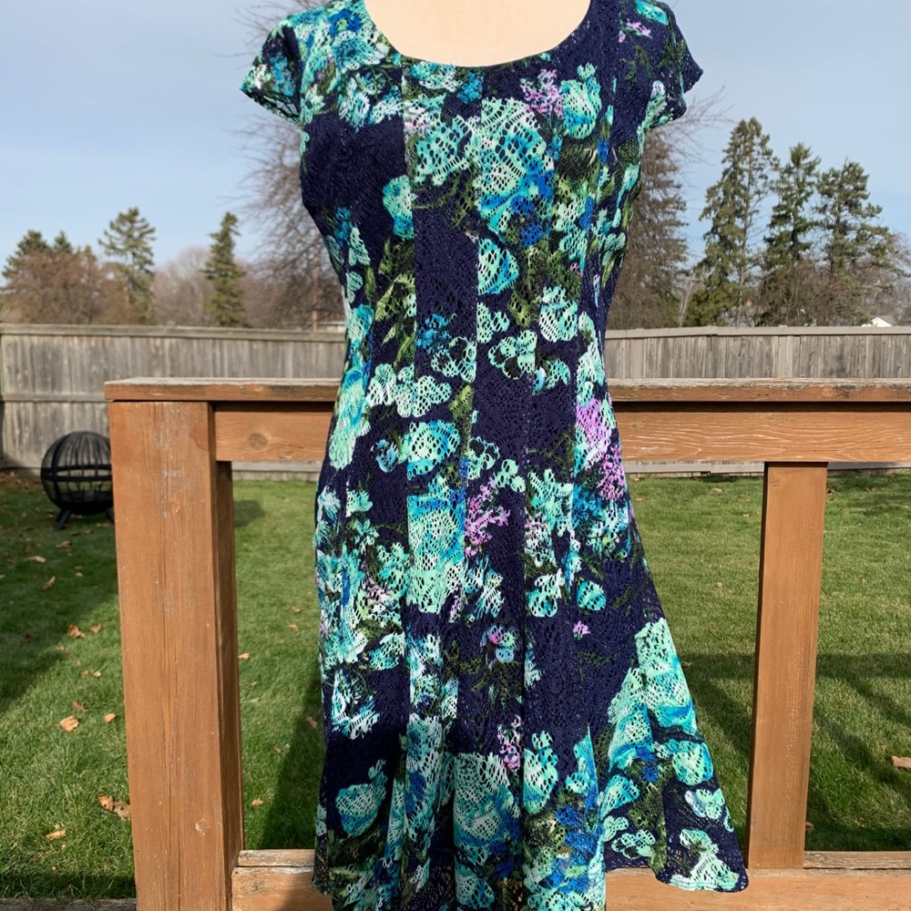 Madison Leigh Midi Swing Dress - Size 18